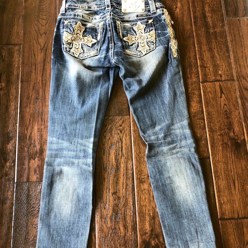 Miss Me Skinny Jeans.
